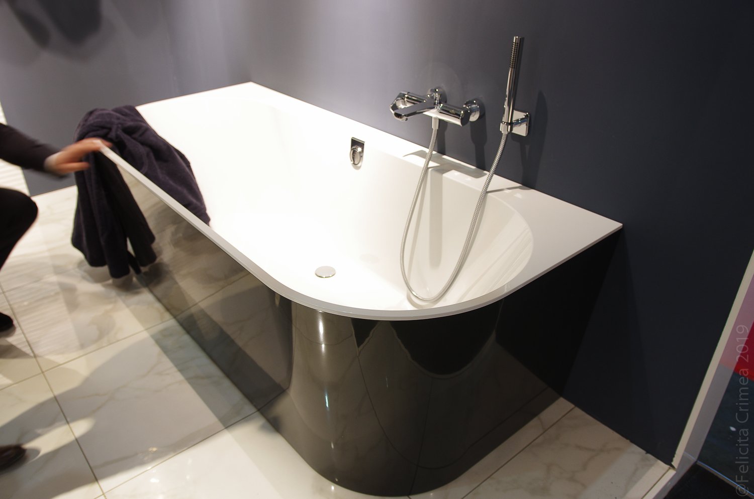 Villeroy Boch новинки 2019 на выставке Мосбилд-1-16.jpg