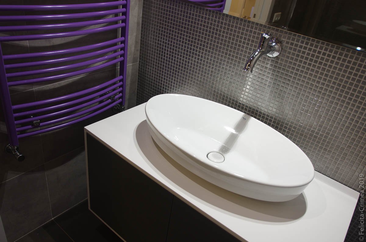Смеситель из стены Fontana-2.JPG